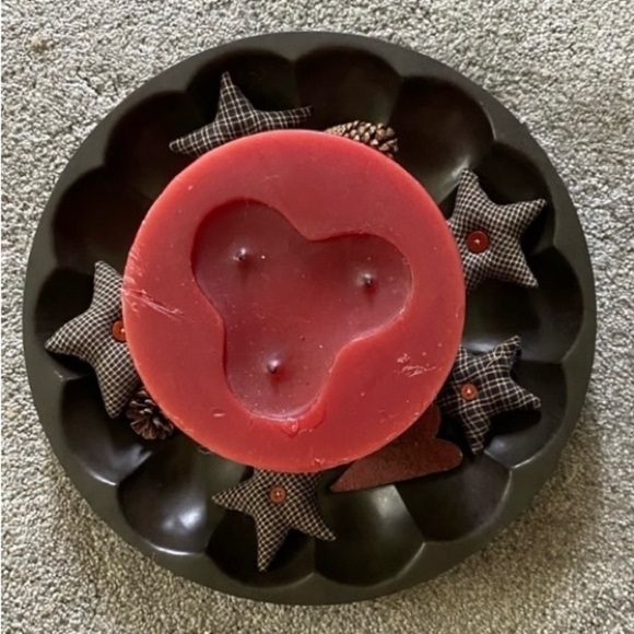 Primitive Distressed Metal Dish *DISH ONLY* - Picture 6 of 10